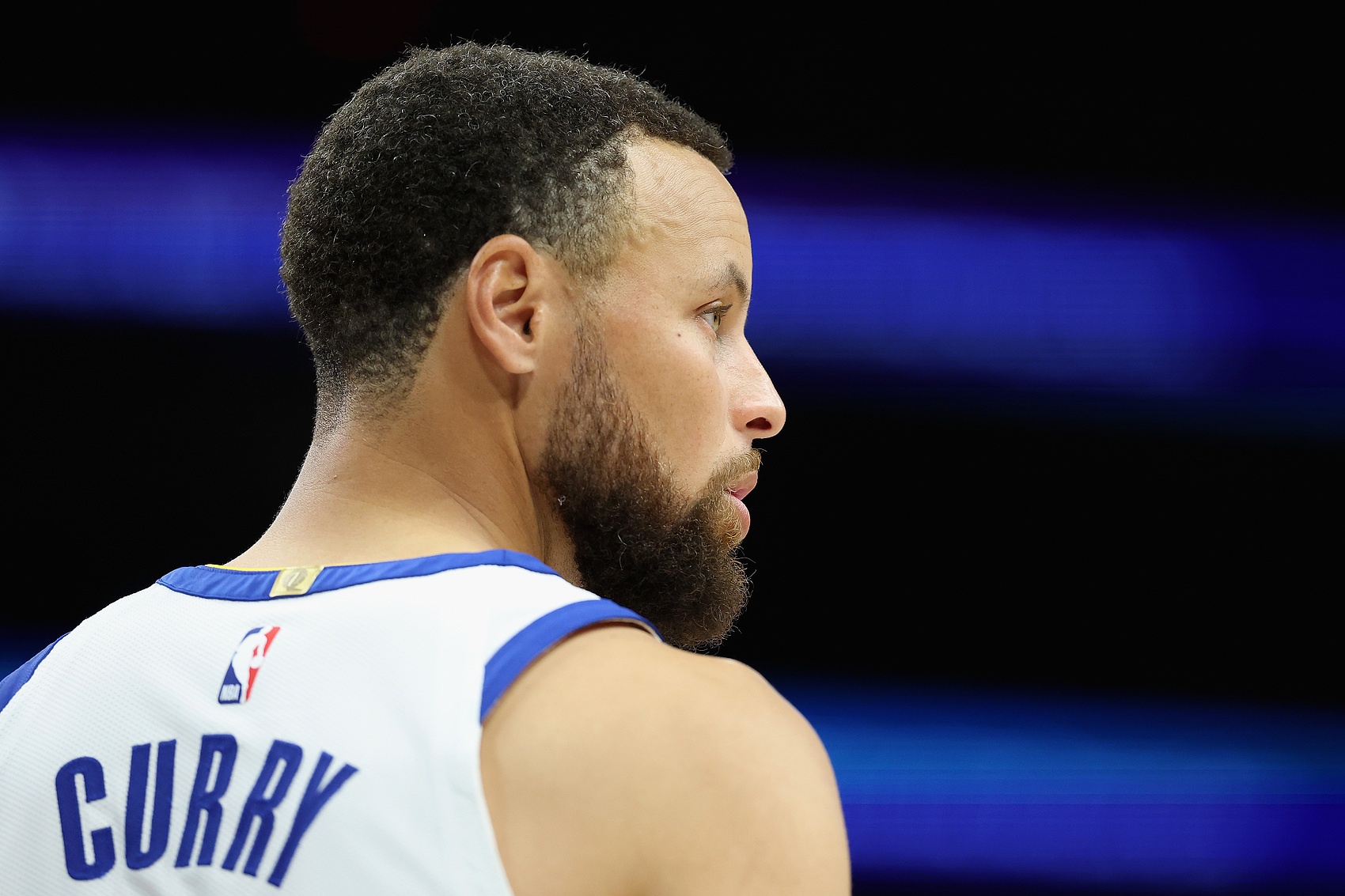 追梦曝料:有NBA球员与库里合练10分钟呕吐后放弃 追梦曝料:有NBA球员与库里合练10分钟呕吐后放弃